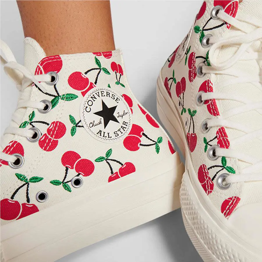 Converse shoes - Green, Egret, Red 1