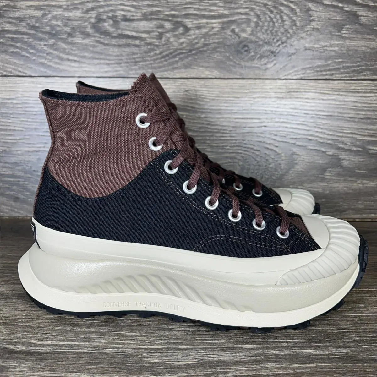 Converse shoes - Converse Chuck 70 AT-CX - Chuck - Black, Brown 0