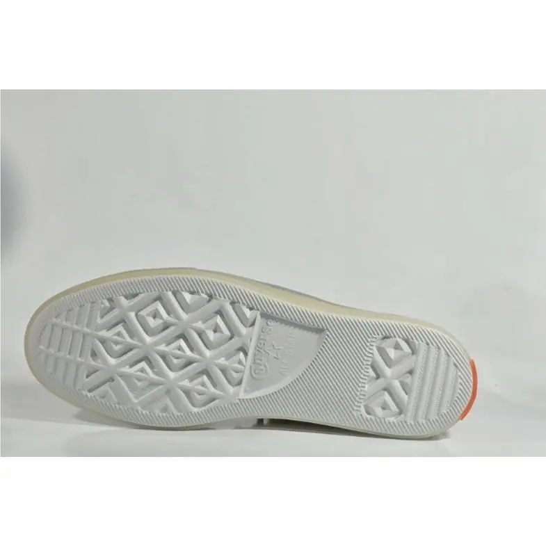 Converse shoes - Midnight Pass 13