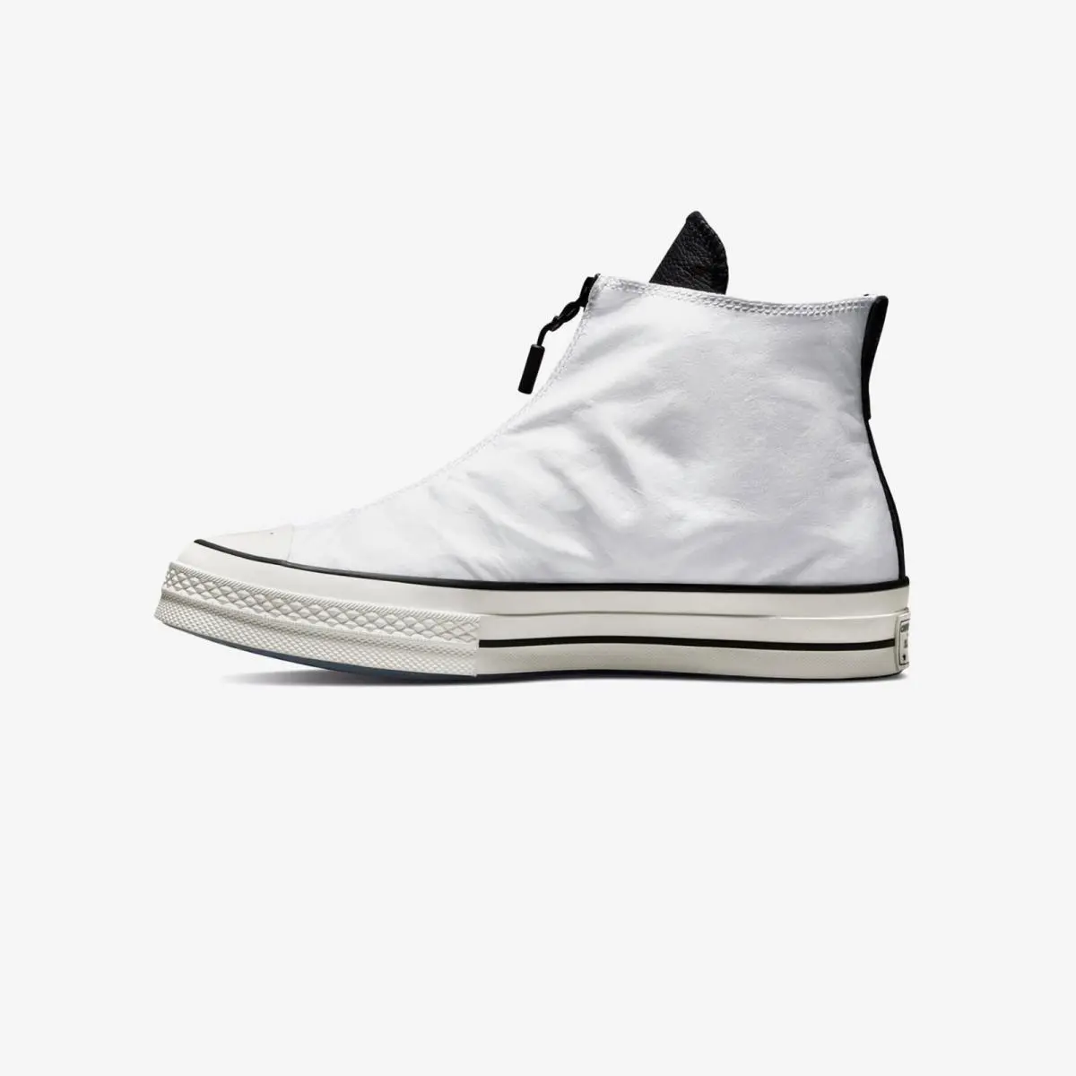 Converse shoes - White 2