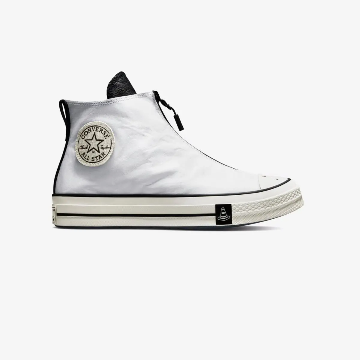 Converse shoes - White 9