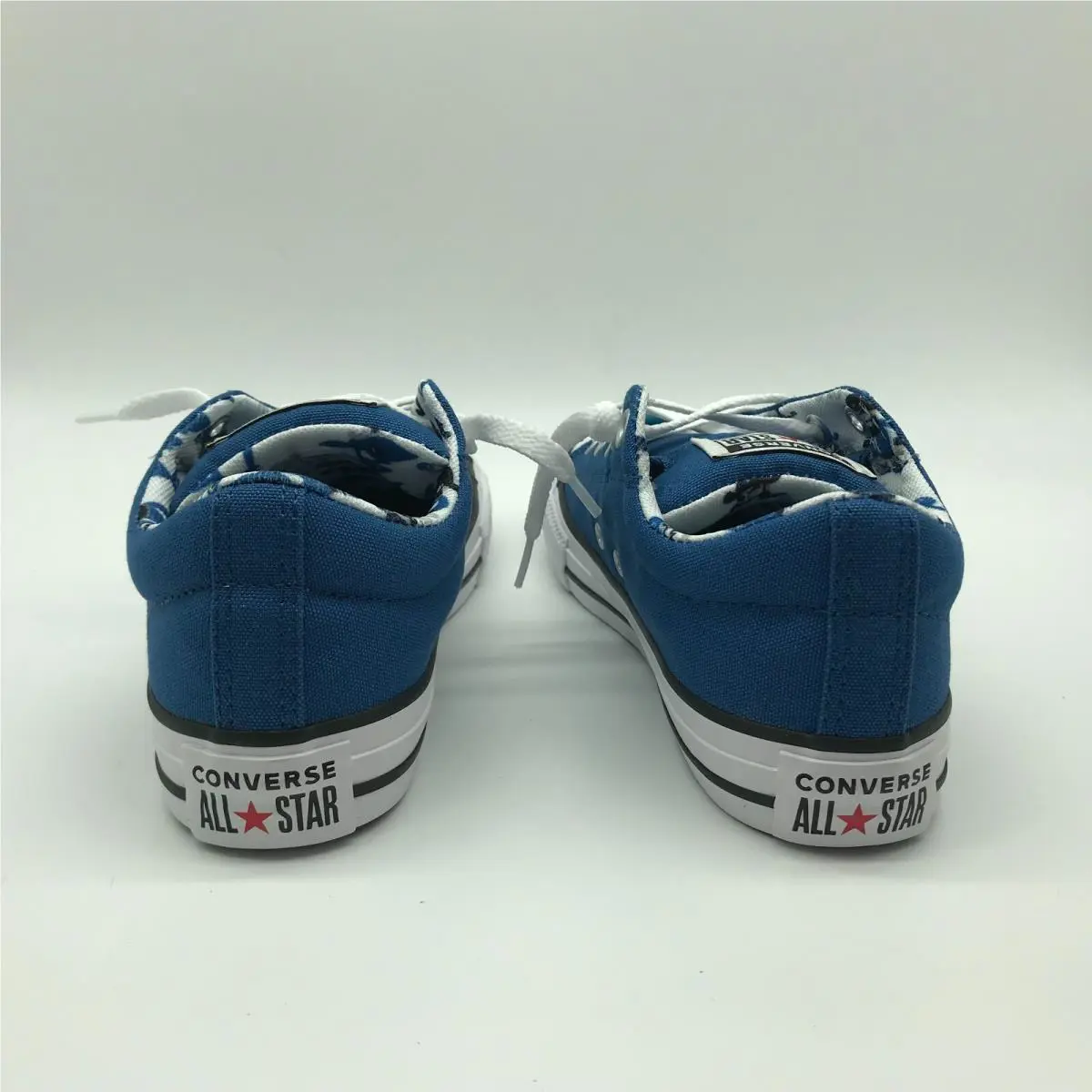 Converse shoes - Multi-Color 3