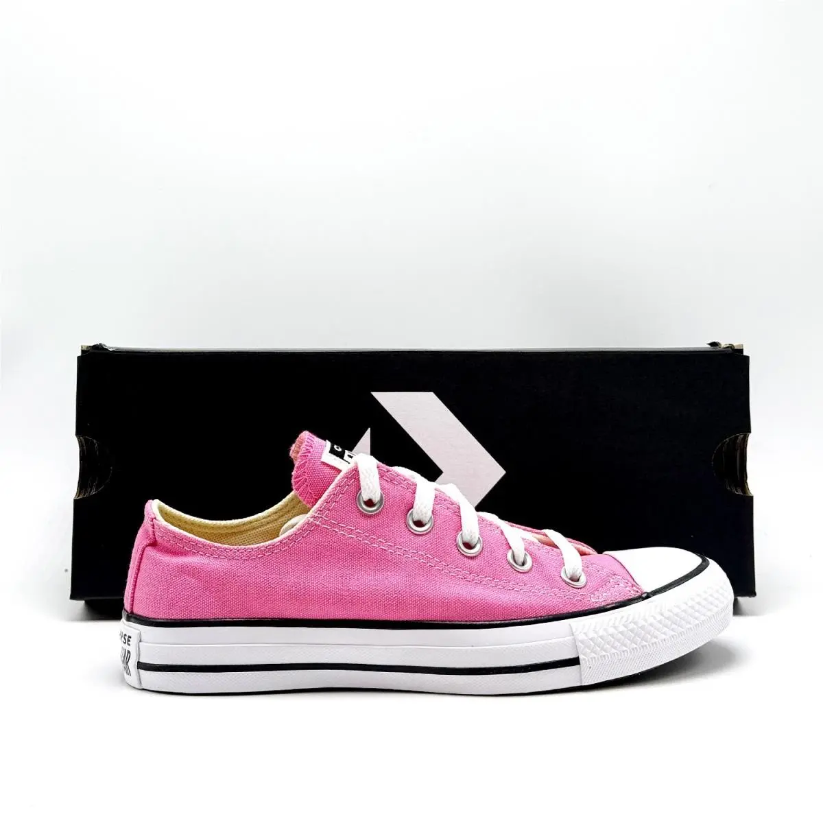 Unisex  Chuck Taylor All Star Ox Low Pink M9007 Sz 4.0 -7.5 7.0 Men US / 9.0 Women US by Converse