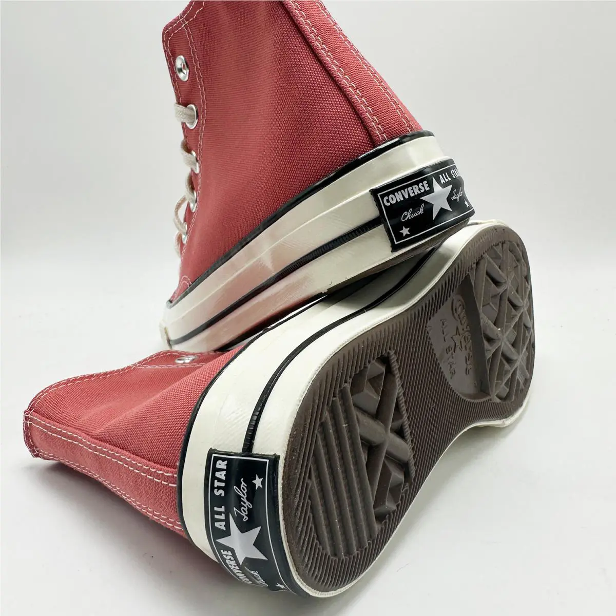 Converse shoes - Chuck Taylor - Chuck Taylor - A05114C - Red 2