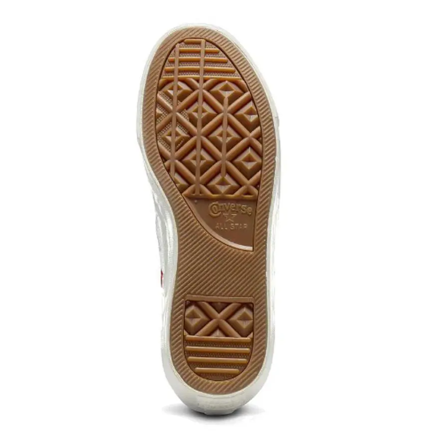 Converse shoes - White 5