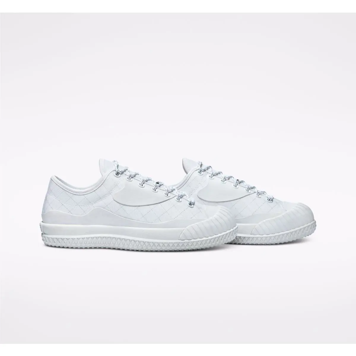 Converse shoes - White 2