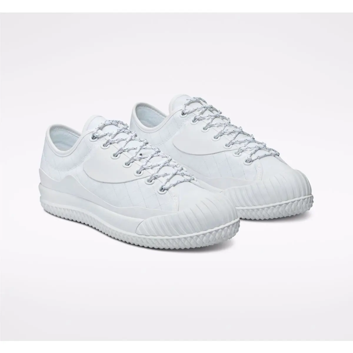 Converse shoes - White 5