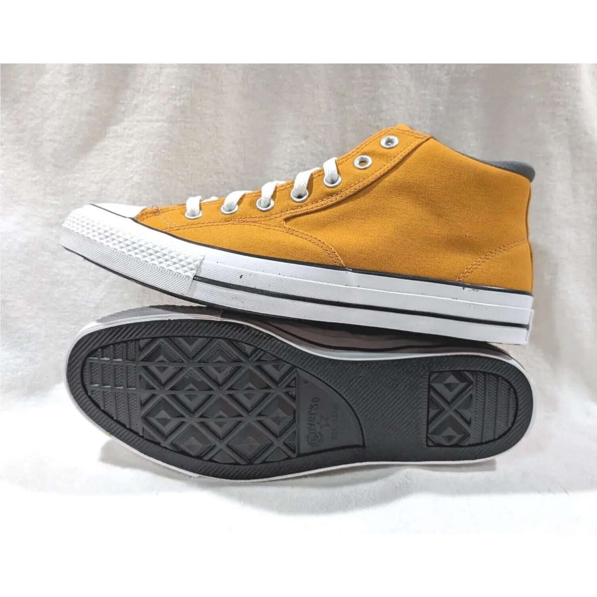Converse shoes - Converse CTAS Malden Street Mid - A05028F - Golden Sundial 0