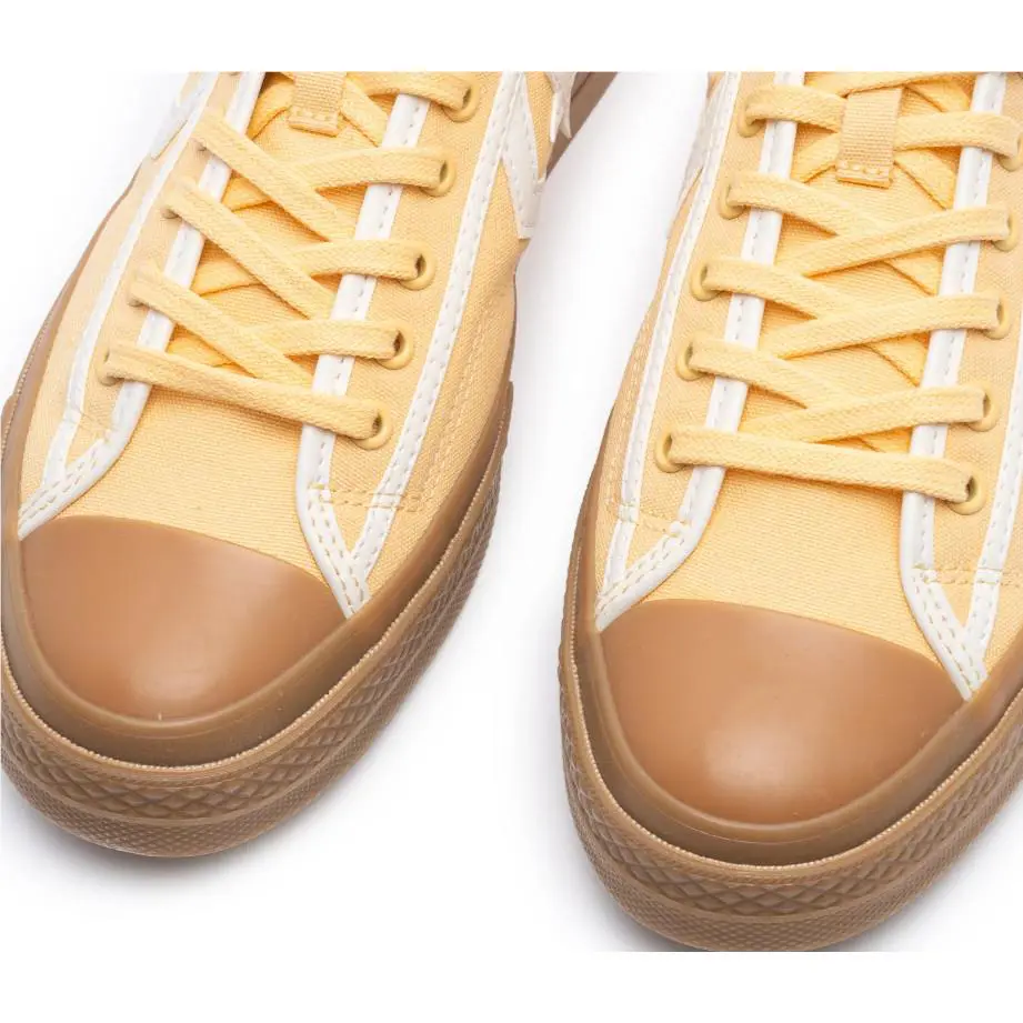 Converse shoes - Afternoon Sun 3