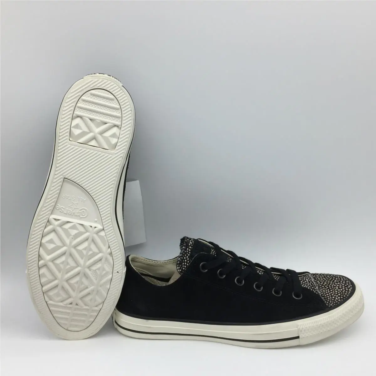 Converse shoes - Multi-Color 5