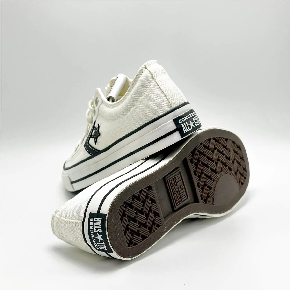 Converse shoes - Converse Chuck Taylor All Star Leather High Top - A01608C - White 3