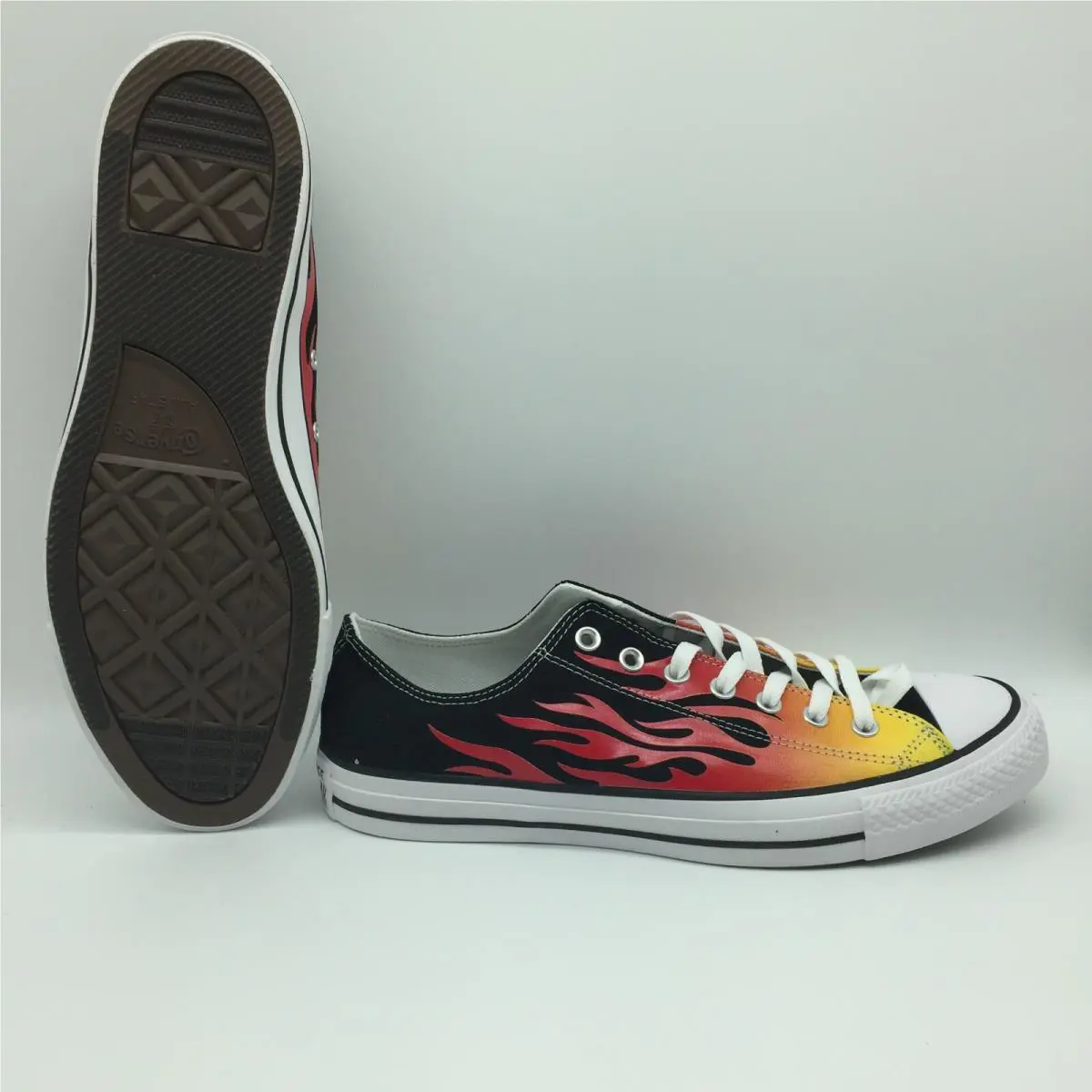 Converse shoes - Multi-Color 5