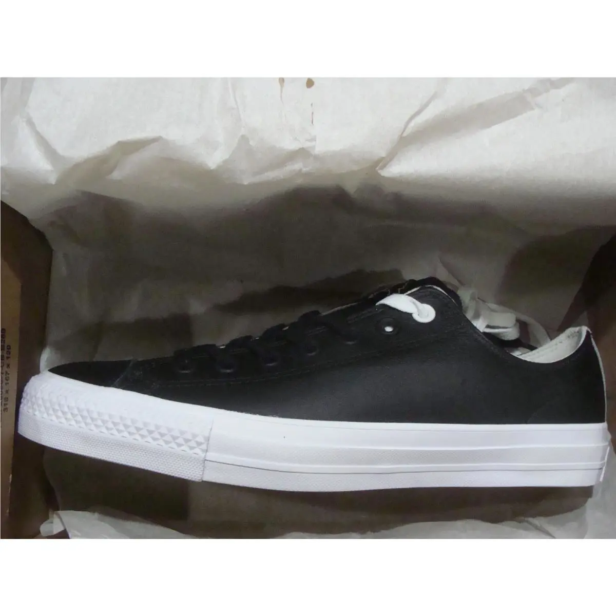 Converse shoes - Black/White 5
