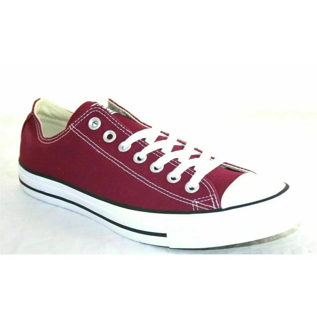Converse shoes  - Maroon 4