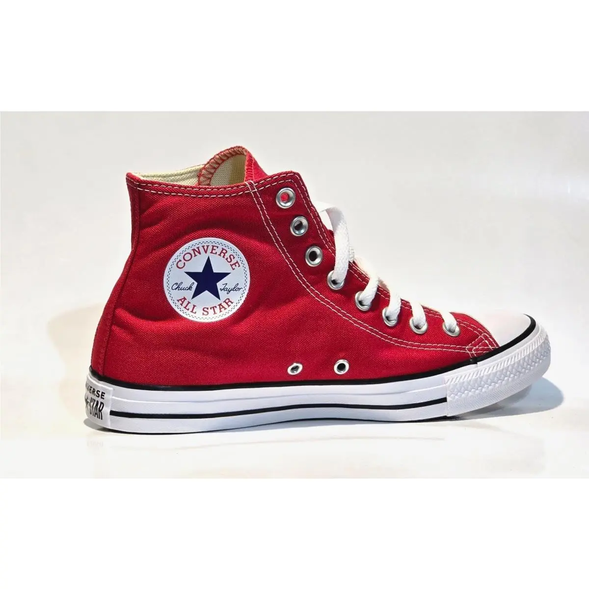 Converse shoes - Red 1