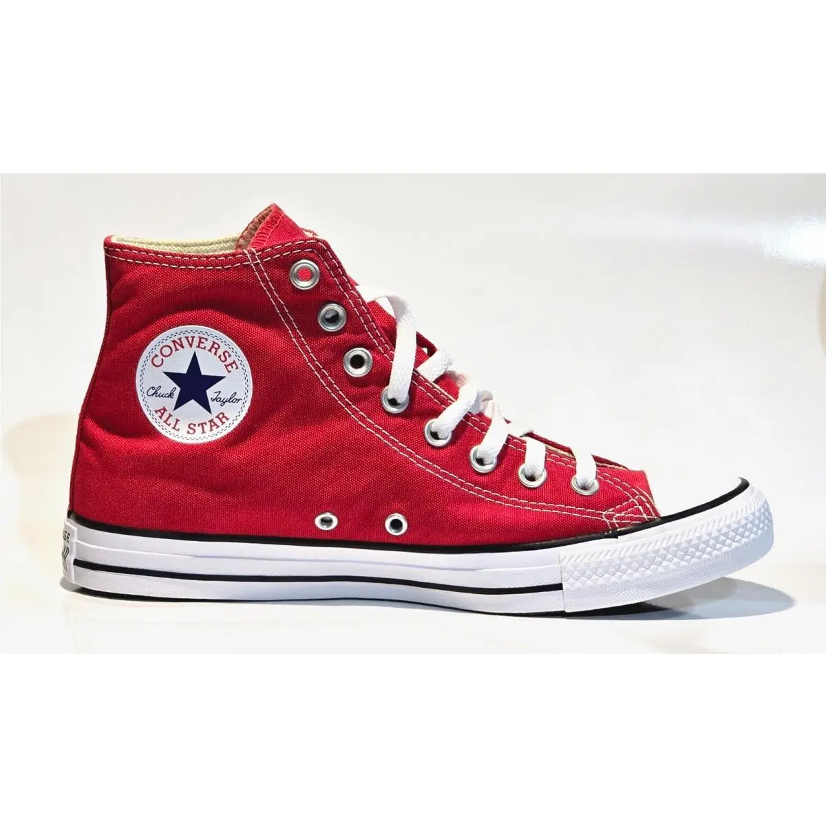 Converse shoes - Red 23