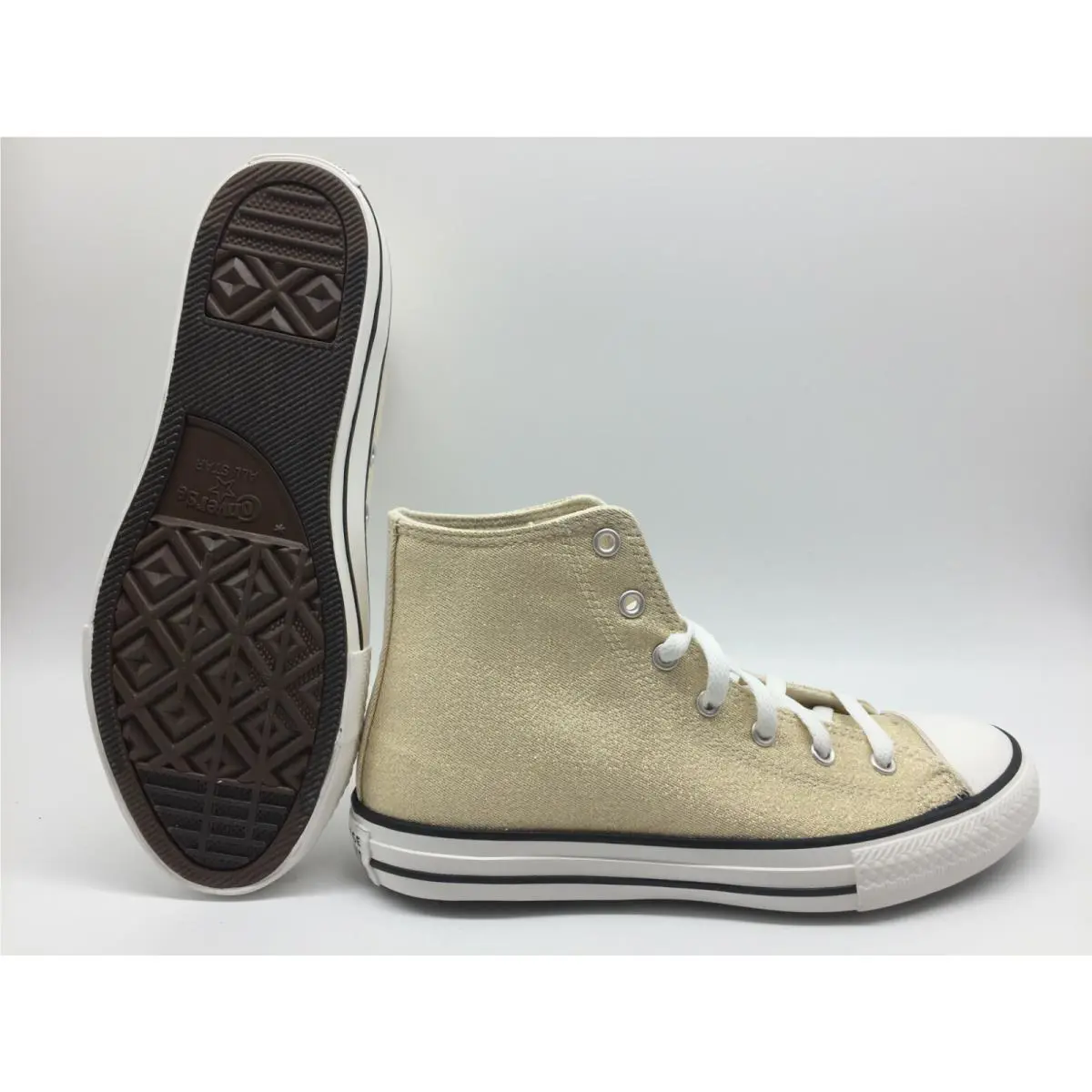 Converse shoes - Multi-Color 0