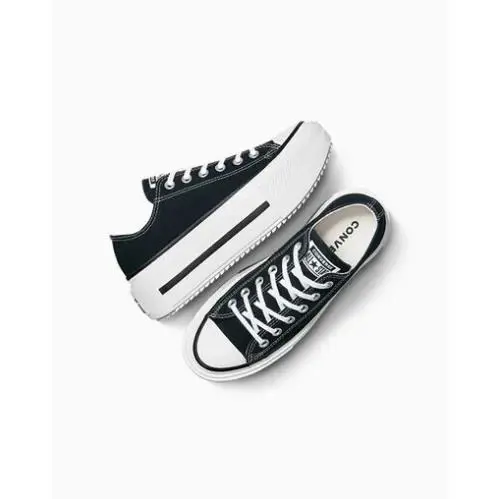 Converse shoes - Converse Chuck Taylor - Chuck Taylor - Black 3