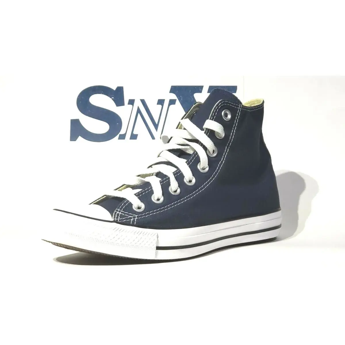 Converse shoes - White Monochrome 26