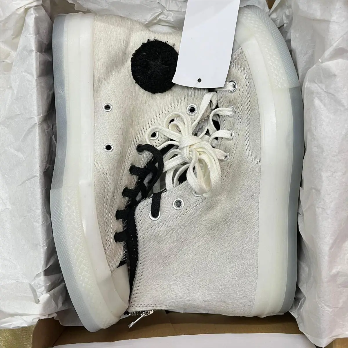 Converse shoes - White 2