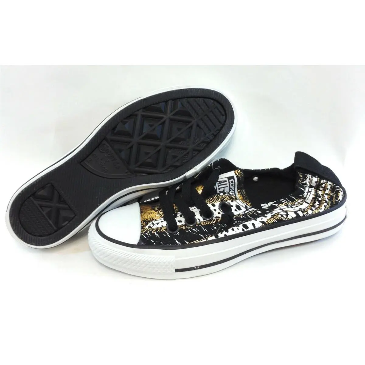 Converse shoes - Black 2