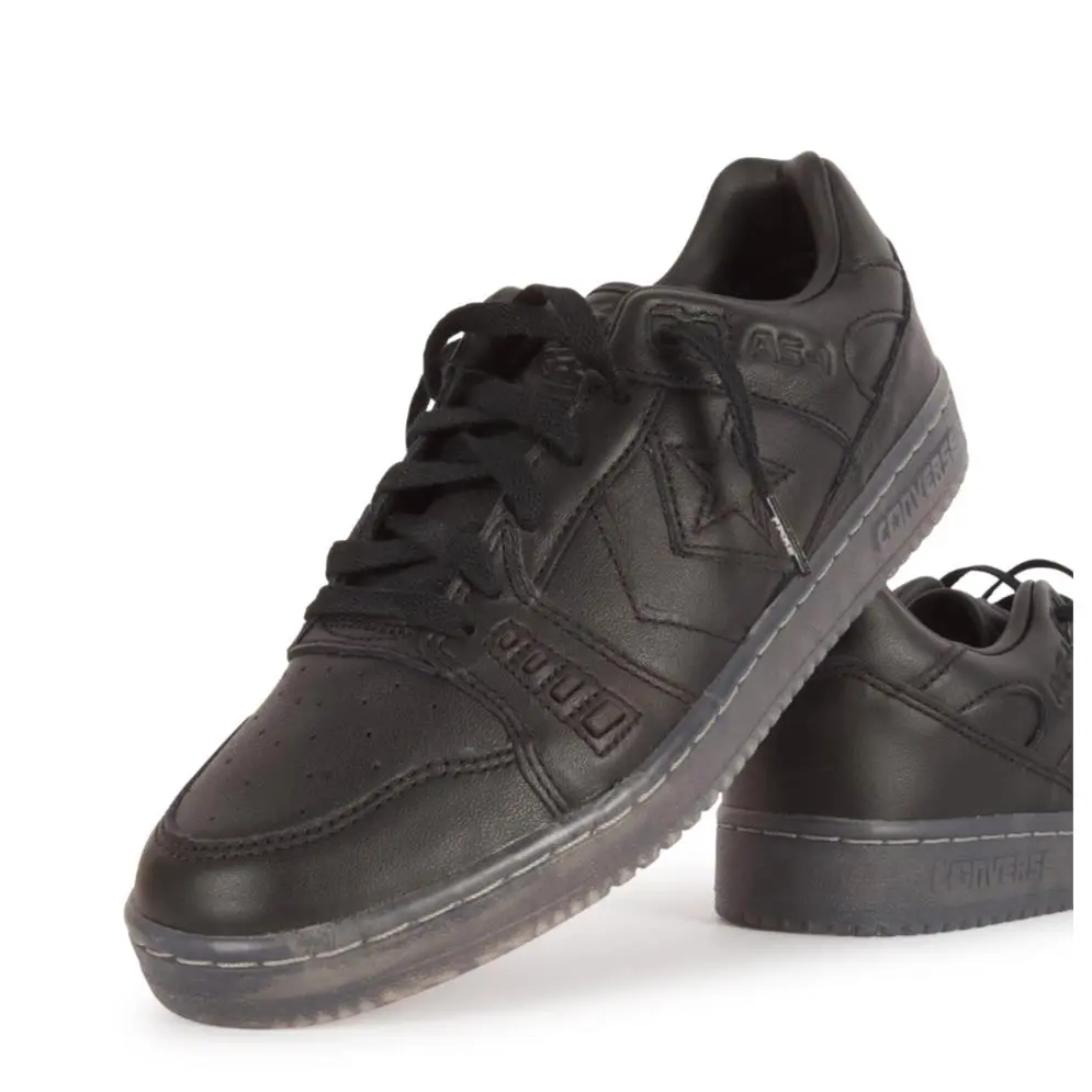 Converse shoes - Black 2