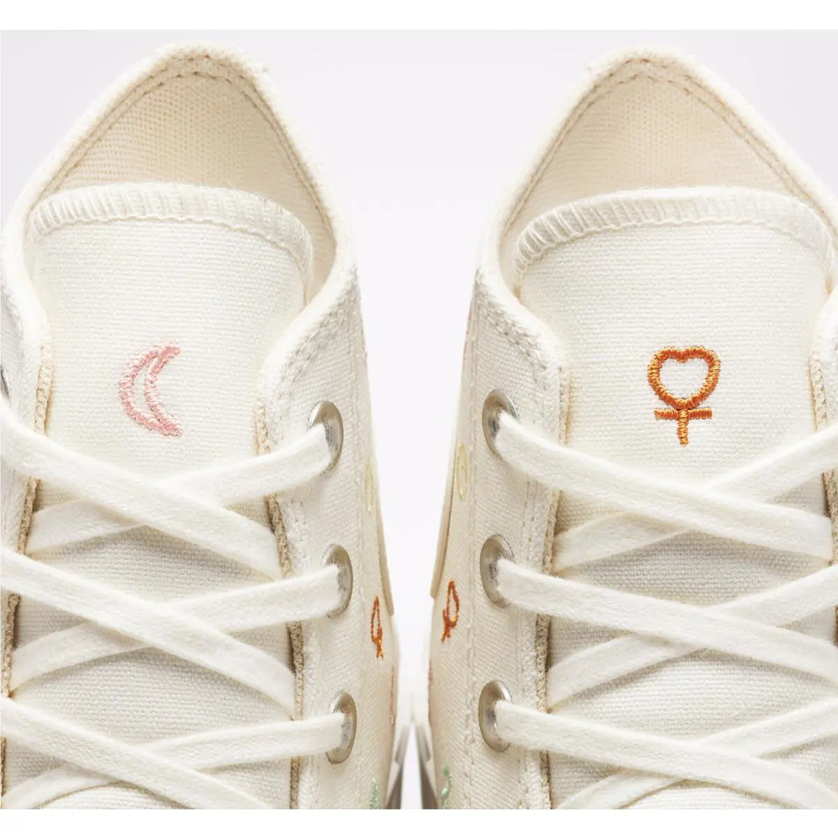 Converse shoes - Converse Chuck Taylor All-Star Hi - A03716C - Egret/Vintage White 25