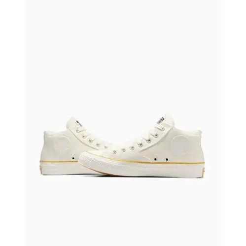 Converse shoes - White 3