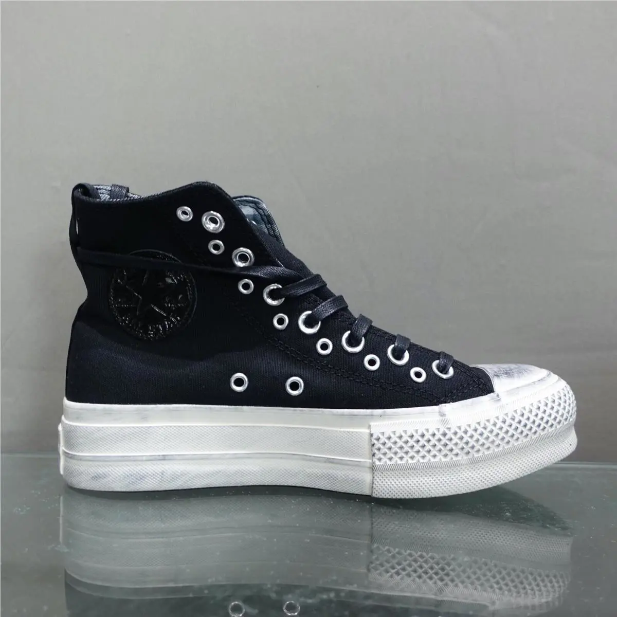 Converse shoes - Converse Chuck Taylor All Star Hi - Black 17
