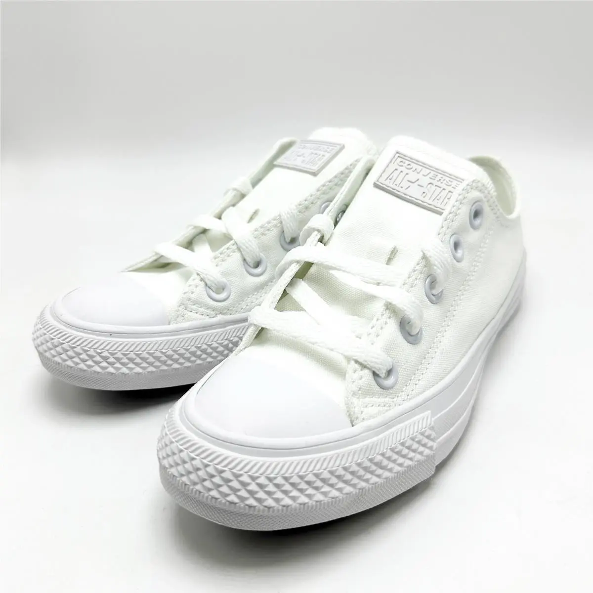 Converse shoes - Converse Chuck Taylor All Star Classic - 1U647 - White 4