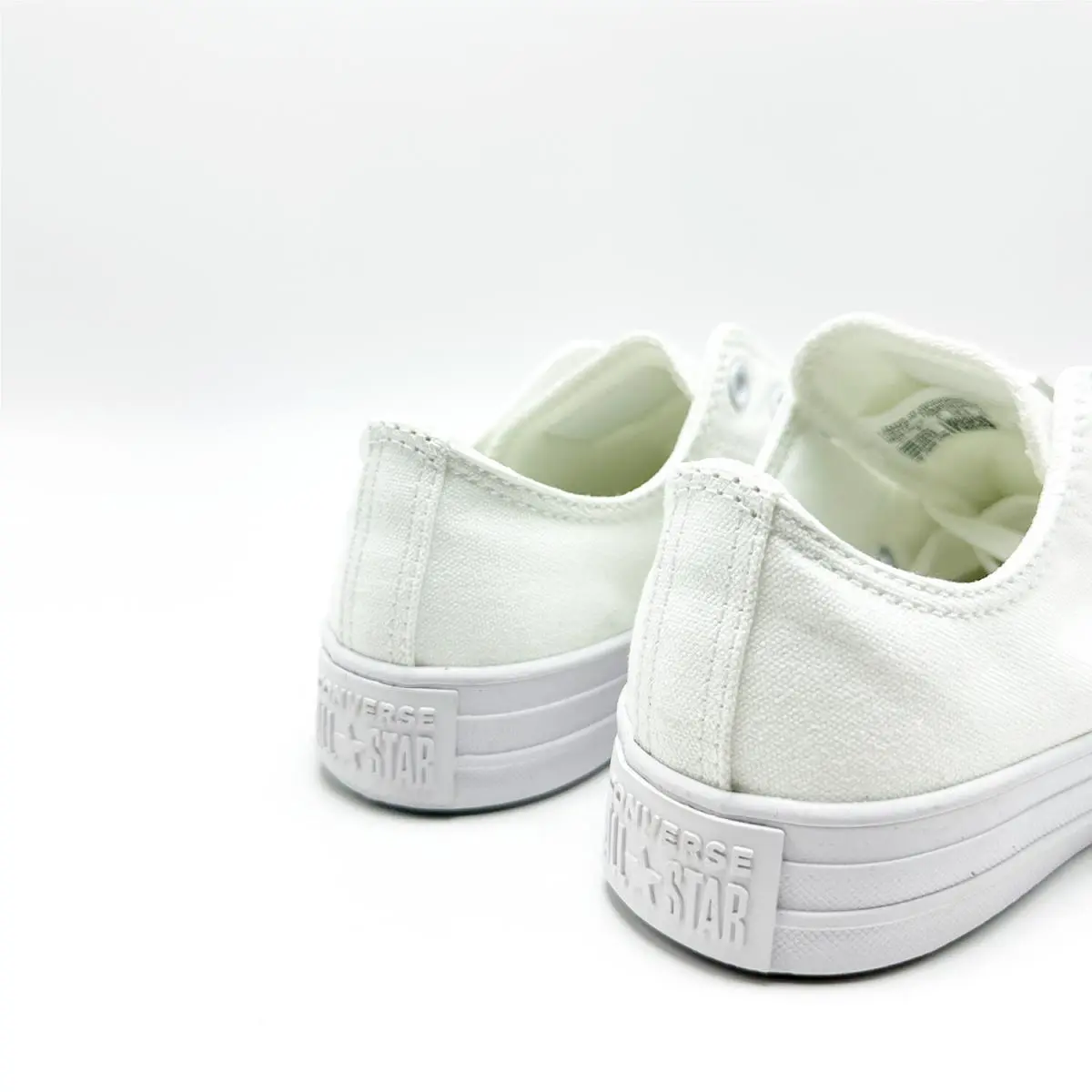 Converse shoes - Converse Chuck Taylor All Star Classic - 1U647 - White 5