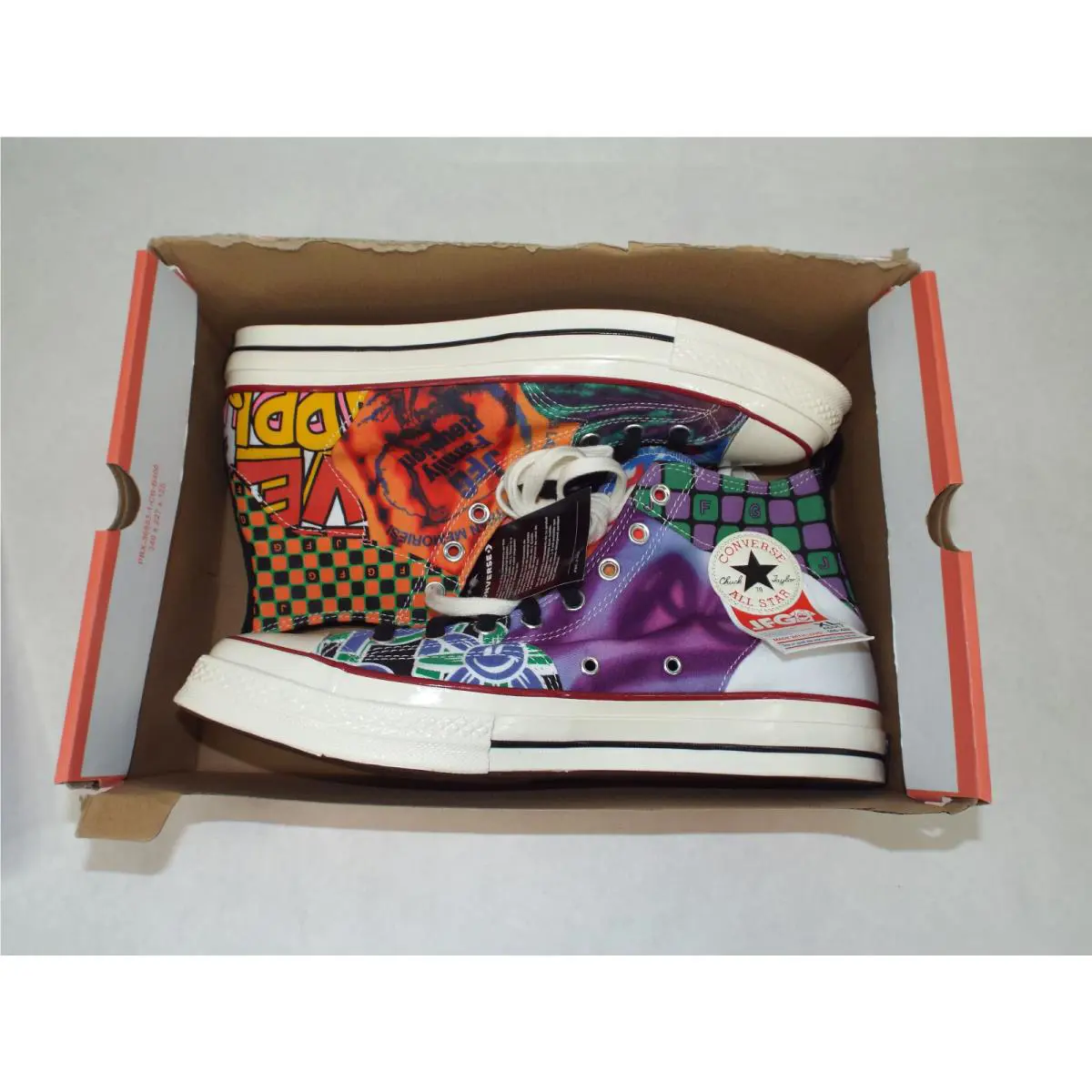 Converse shoes - Chuck 70 High - Chuck High - 170646C - Black & White & Graffiti 3