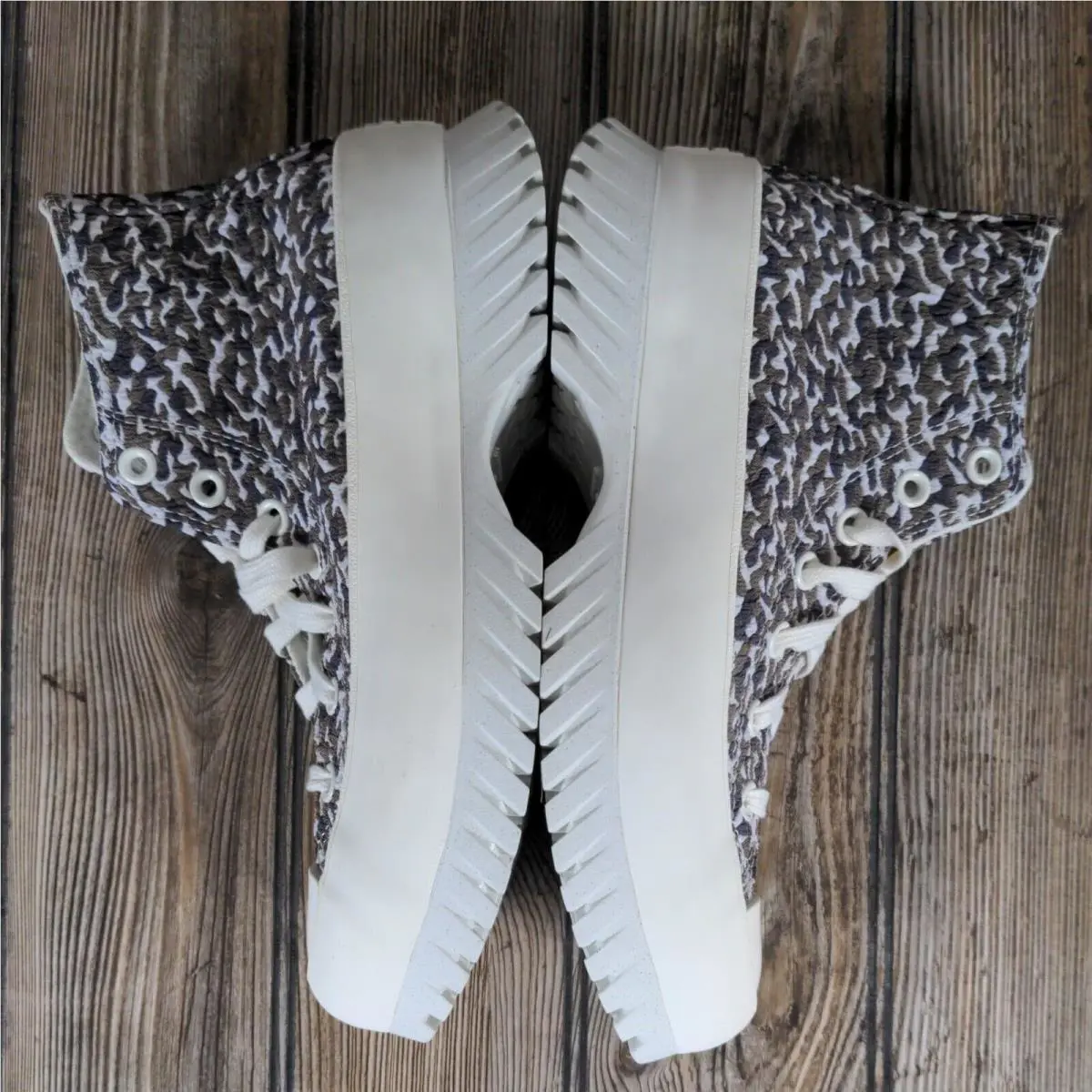 Converse shoes - Converse Chuck Taylor - Chuck Taylor - A00877C - Sand Dune/Egret/Egret 7
