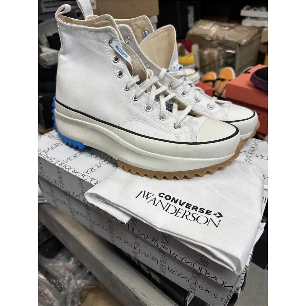 Converse Run Star Hike Women Sz 13.5 Men 12 164665C - White