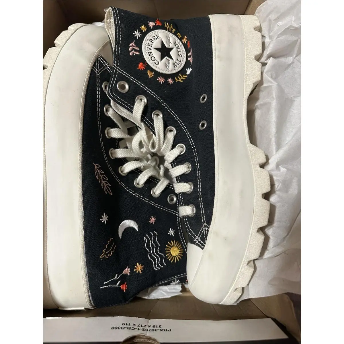 Converse Chuck Taylor All Star Lugged High It`s Okay To Wander - Black