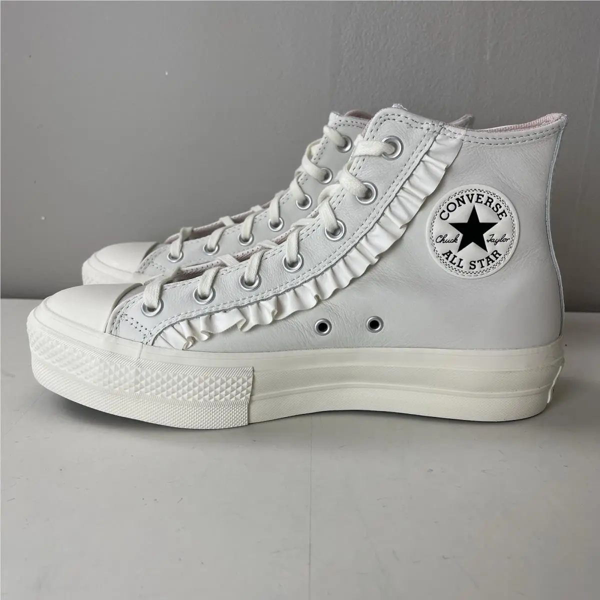 Converse shoes - Converse Chuck Taylor All Star Lift - A13388C - White 2