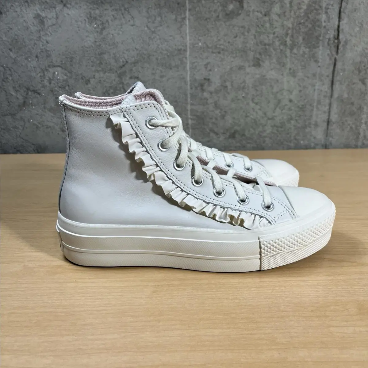 Converse shoes - Converse Chuck Taylor All Star Lift - A13388C - White 3