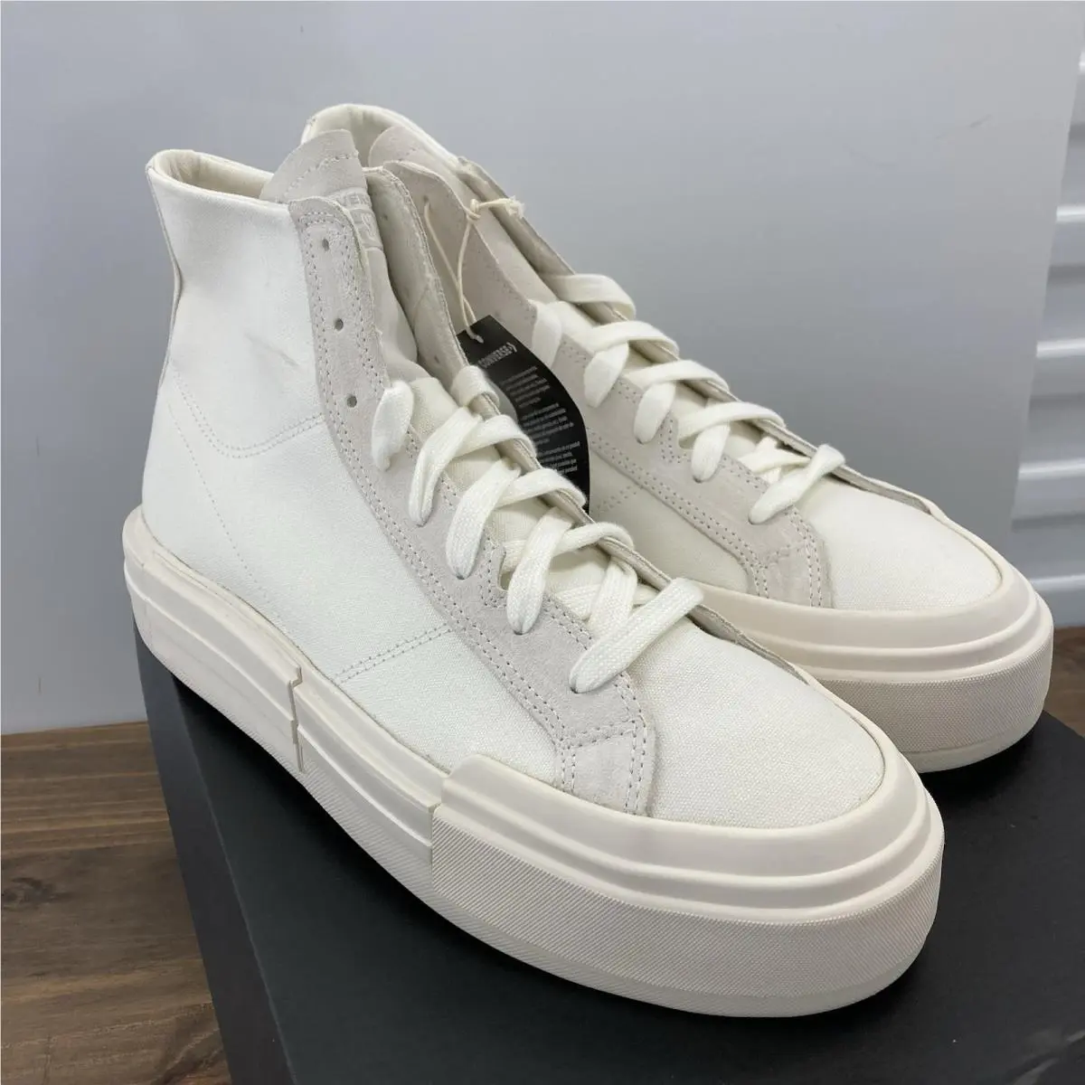 Converse shoes - Chuck Taylor - Chuck Taylor - A04688C - White 3