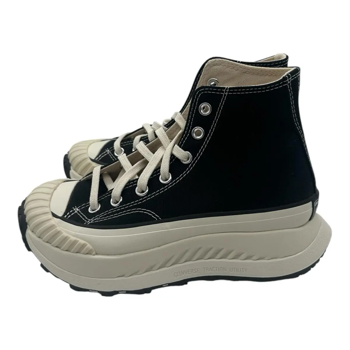 Converse shoes - Converse Chuck 70 - Chuck - A03277C - Black 4
