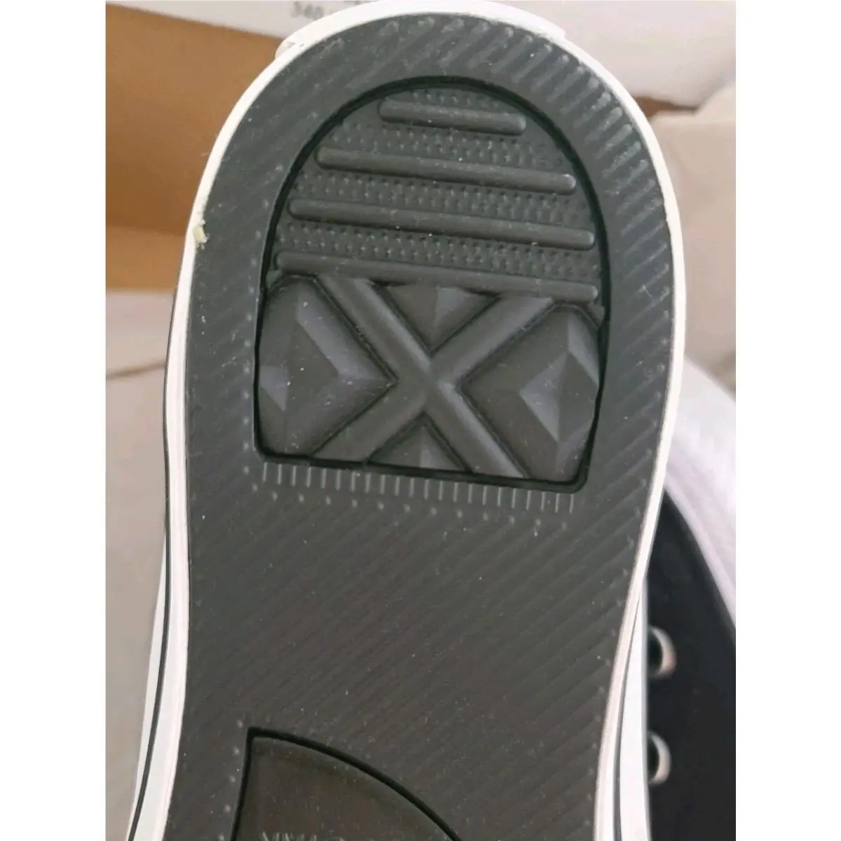 Converse shoes - Converse Chuck Taylor - Chuck Taylor - A11659C - Black 8