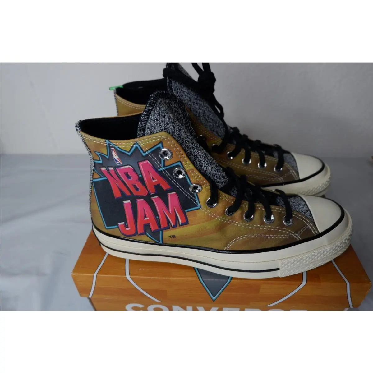 Nba Jam Chuck 70 Hi-top Shoes - 171692C - Mens Sz 7.5. Womens Sz 9.5 by Converse