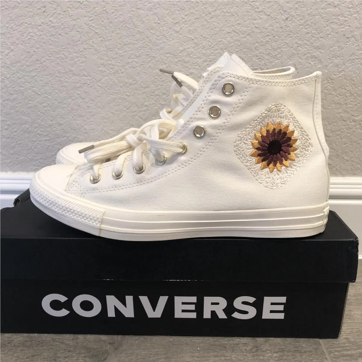 Converse shoes - Converse Chuck Taylor - Chuck Taylor - A03514C - WHITE GOLD 1