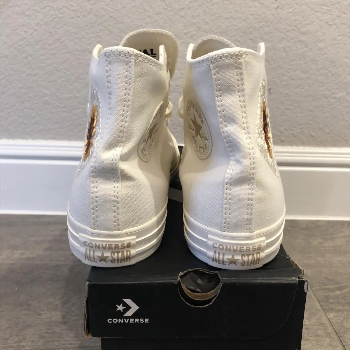 Converse shoes - Converse Chuck Taylor - Chuck Taylor - A03514C - WHITE GOLD 2