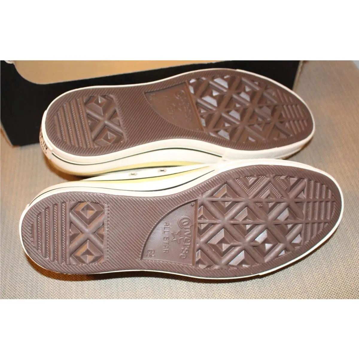Converse shoes - Converse CTAS Lift OX - CTAS Lift - 571583C - Egret / Saturn Gold / Black 7