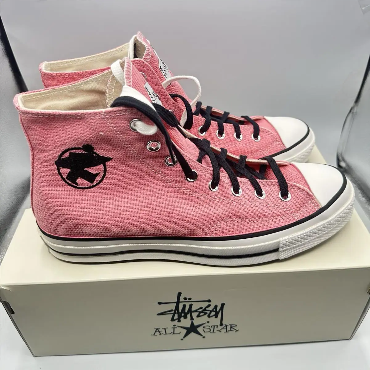 Converse shoes - Converse Chuck 70 - Chuck - A02052C - Pink 2