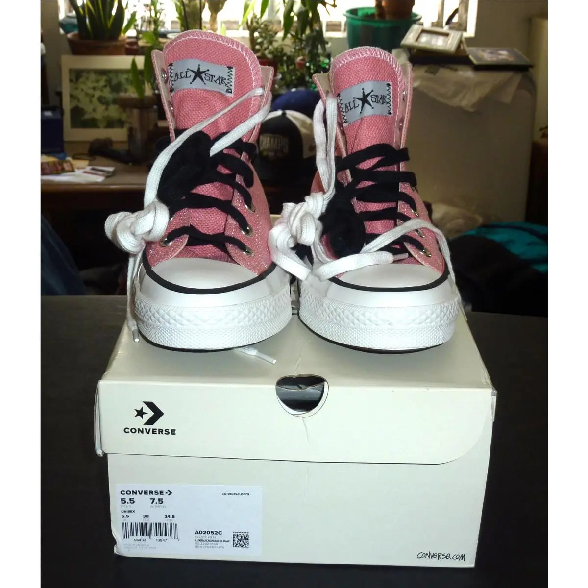 Converse shoes - Converse Chuck Taylor All Star 70 - A02052C - Pink 2