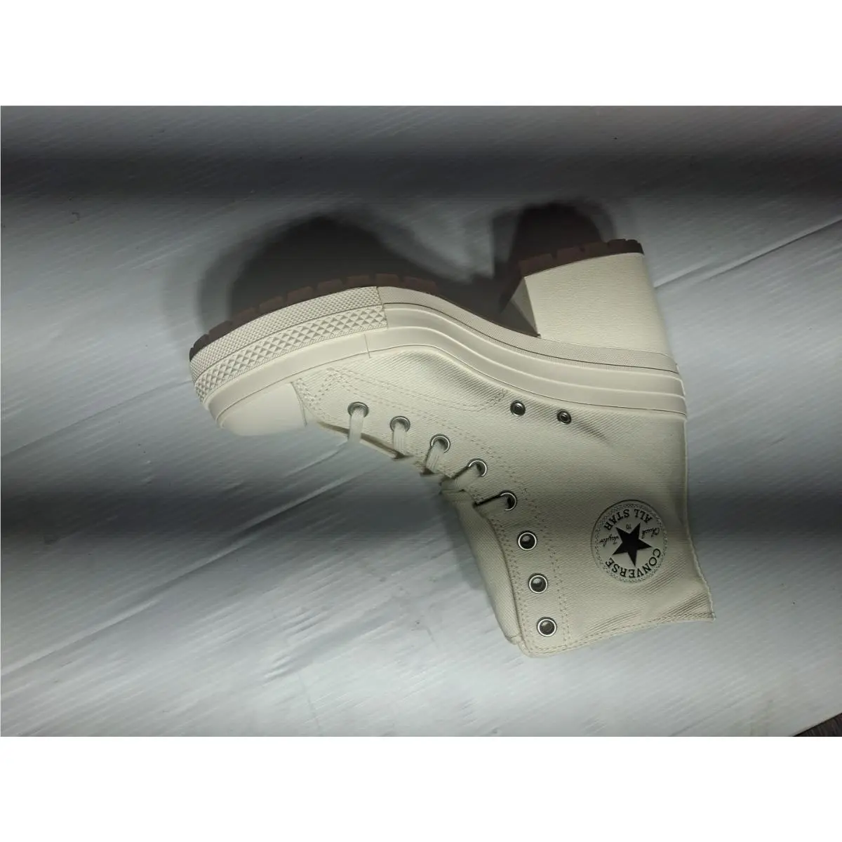 Converse shoes - Converse Chuck 70 - Chuck - A05348c - White 1