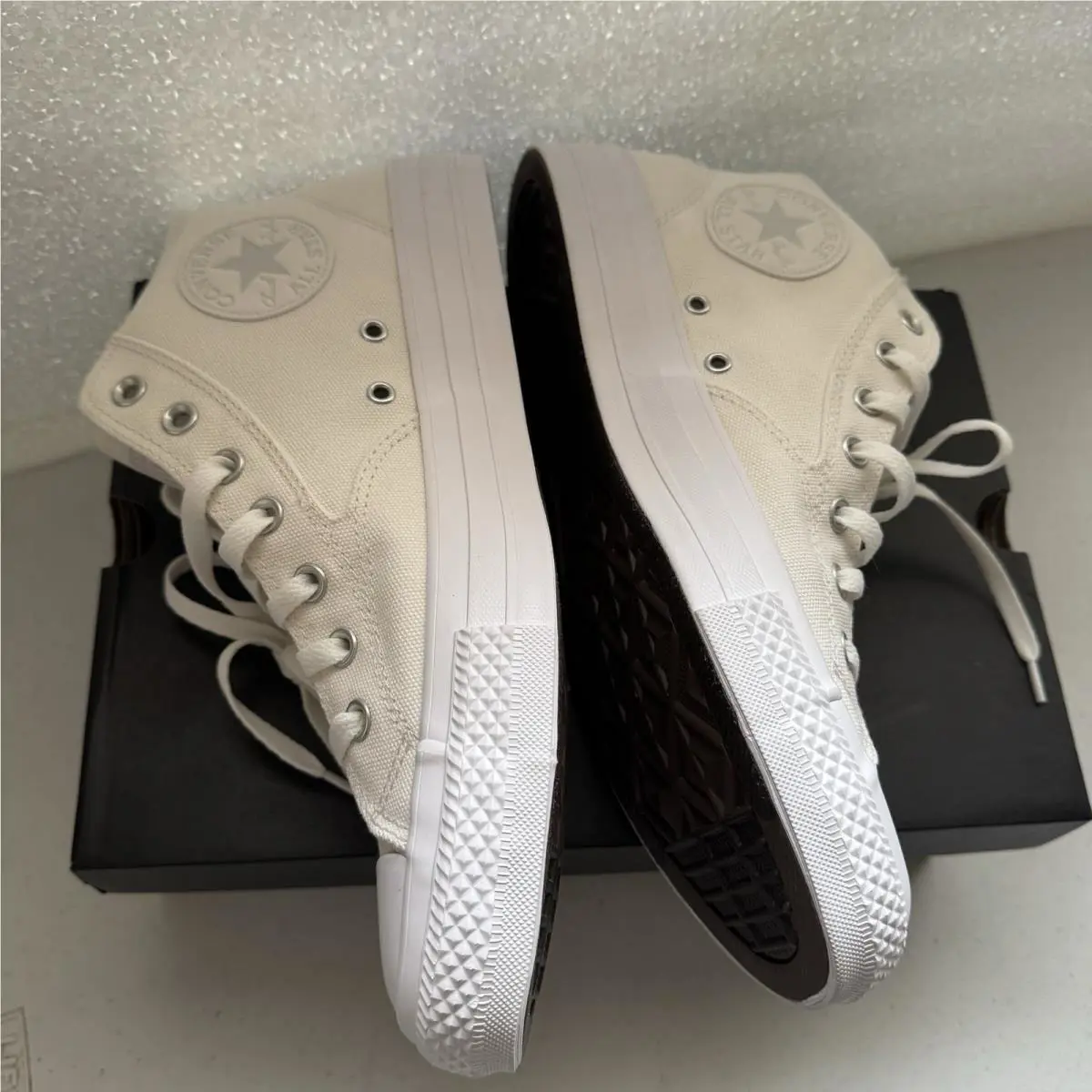 Converse shoes - Malden Street Mid - Malden Street Mid - A08768F - White 2