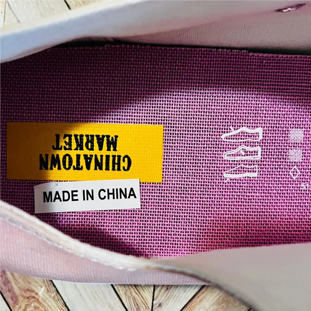 Converse shoes - Chinatown Market x Converse Chuck 70 Ox UV Activated - 166599C - White 8