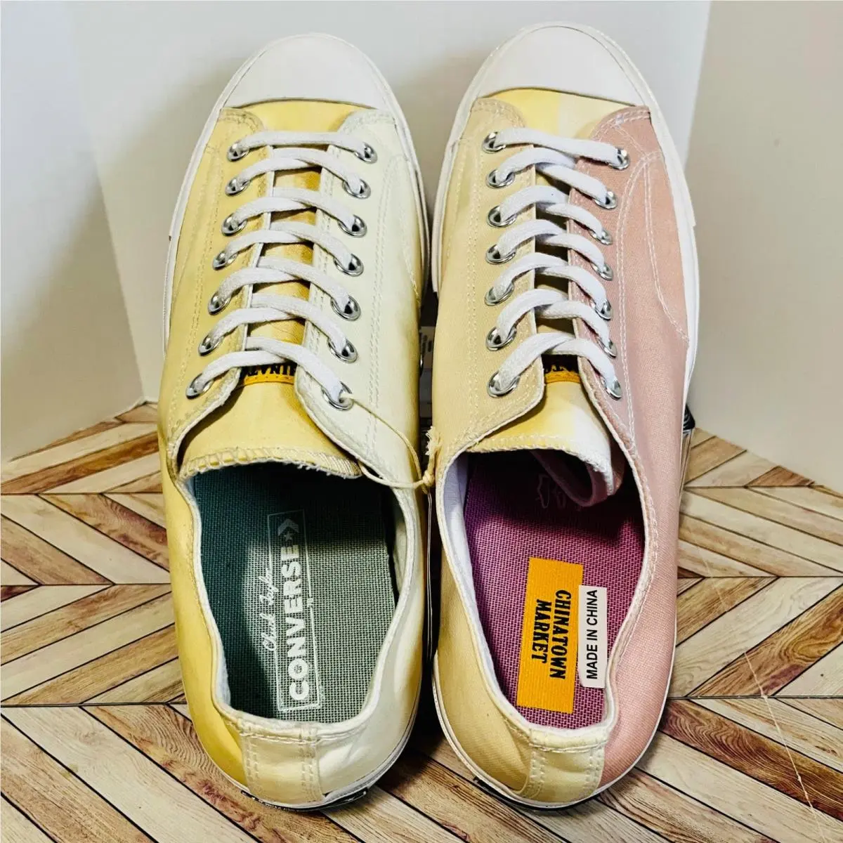 Converse shoes - Chinatown Market x Converse Chuck 70 Ox UV Activated - 166599C - White 3